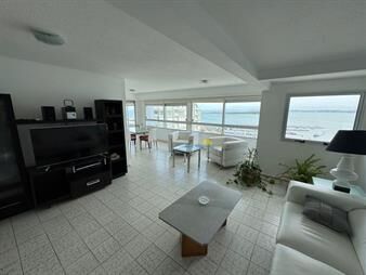 https://web5.gallito.com.uy/peninsula-2-dormitorios-inmuebles-27739446