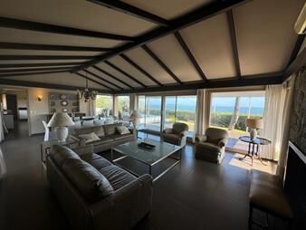 https://web5.gallito.com.uy/excelente-chalet-sobre-primera-lã­nea-con-vista-inmuebles-27739508