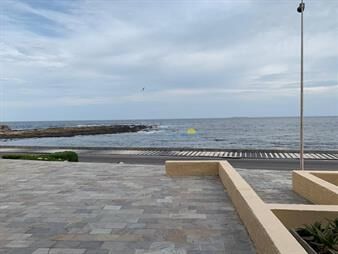 https://web5.gallito.com.uy/peninsula-con-espectacular-vista-y-ubicacion-inmuebles-27739551