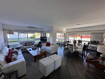 https://web5.gallito.com.uy/departamento-a-pocos-metros-del-mar-inmuebles-27739590
