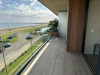 https://web5.gallito.com.uy/frente-al-mar-mansa-inmuebles-27739712