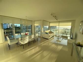 https://www.gallito.com.uy/apartamento-de-3-dormitorios-en-venta-en-parada-5-de-playa-inmuebles-27739819