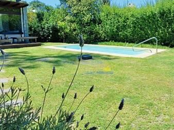 https://web5.gallito.com.uy/casa-de-3-dormitorios-en-montoya-punta-del-este-inmuebles-27739894