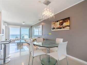 https://web5.gallito.com.uy/apartamento-de-2-dormitorios-en-playa-brava-con-inmuebles-27739940