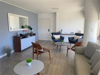 https://web5.gallito.com.uy/brava-frente-al-mar-reciclado-venta-aidy-grill-inmuebles-27739961
