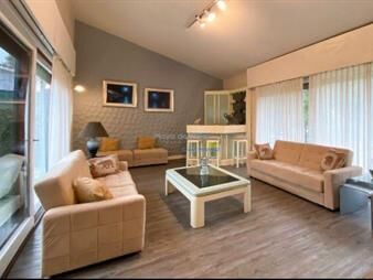 https://web5.gallito.com.uy/en-venta-casa-de-4-dormitorios-exelente-inmuebles-27740046