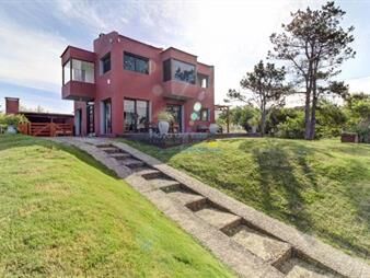 https://web5.gallito.com.uy/casa-en-venta-4-dormitorios-balneario-buenos-inmuebles-27740111
