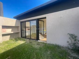 https://web5.gallito.com.uy/casa-dos-dormitorios-a-estrenar-en-venta-inmuebles-27740261