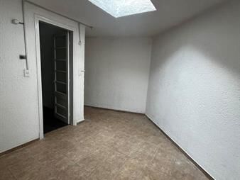 https://web5.gallito.com.uy/apartamento-1-dormitorio-por-corredor-abierto-la-comercial-inmuebles-27738397