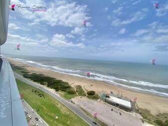 https://web5.gallito.com.uy/apartamento-en-venta-de-3-dormitorios-3-baños-3-inmuebles-26959043