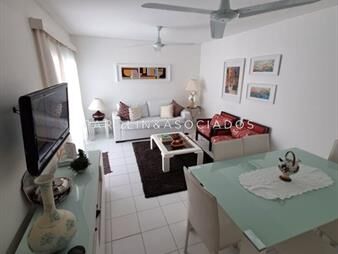 https://web5.gallito.com.uy/apartamento-en-venta-de-1-dormitorio-en-punta-del-inmuebles-25112365