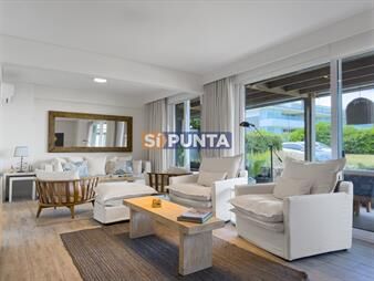 https://web5.gallito.com.uy/venta-y-alquiler-apartamento-de-3-dormitorios-mas-inmuebles-27671039
