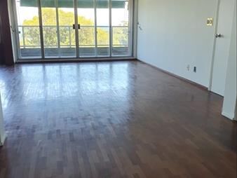 https://web5.gallito.com.uy/venta-de-apto-3-dormitorios-frente-al-golf-inmuebles-27753930