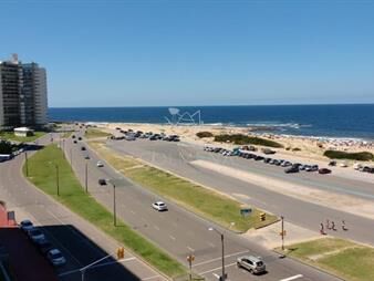 https://web5.gallito.com.uy/apartamento-frente-al-mar-inmuebles-22909860