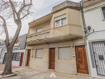 https://web5.gallito.com.uy/venta-de-ph-de-dos-dormitorios-en-la-comercial-inmuebles-27754192