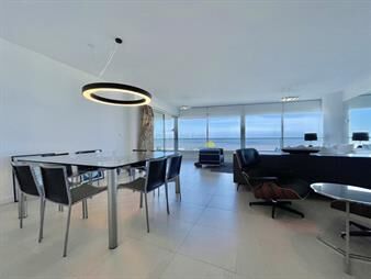 https://web5.gallito.com.uy/venta-y-alquiler-de-departamento-esquinero-de-3-inmuebles-27745785