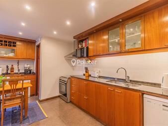 https://web5.gallito.com.uy/casa-en-venta-pocitos-3-dormitorios-escritorio-garaje-inmuebles-27754403