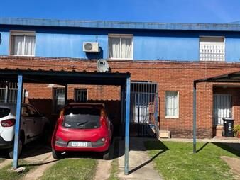 https://web5.gallito.com.uy/venta-duplex-2-dormitorios-la-paz-complejo-cerrado-inmuebles-27754429