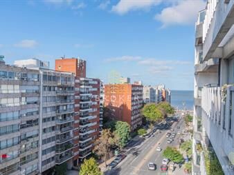 https://web5.gallito.com.uy/venta-apartamento-pocitos-3-dormitorios-y-inmuebles-27125298