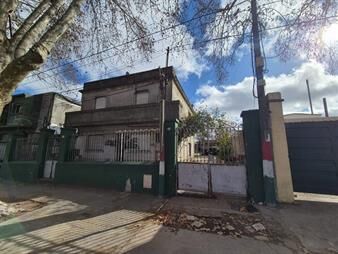 https://web5.gallito.com.uy/venta-terreno-en-brazo-oriental-av-san-martin-inmuebles-27756266