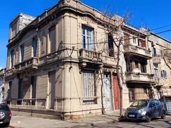 https://www.gallito.com.uy/venta-2-casas-en-un-mismo-padron-a-reciclar-aguada-inmuebles-27756718