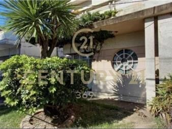 https://web5.gallito.com.uy/ideal-desarrolladores5-dormi4-baños180m²-edificado-22-inmuebles-26386208