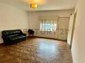 https://www.gallito.com.uy/venta-casa-la-blanqueada-3-dormitorios-garaje-prox-lui-inmuebles-26386501