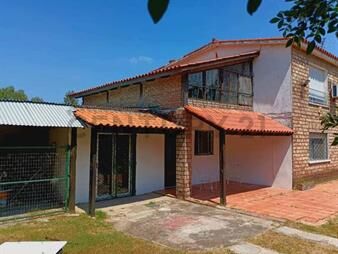 https://www.gallito.com.uy/venta-hermosa-casa-en-marindia-a-1-cuadra-de-la-inter-inmuebles-26528140