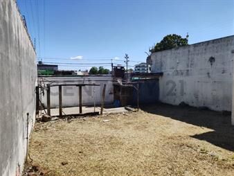 https://web5.gallito.com.uy/terreno-frente-retiro-5mt-altura-16-5-mt-listo-para-con-inmuebles-26808420