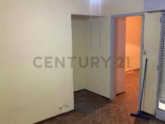 https://web5.gallito.com.uy/oportunidad-para-inversion-patio-exclusivo-acepta-banco-inmuebles-26912443