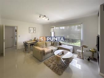 https://web5.gallito.com.uy/excelente-ubicacion-mansa-a-metros-de-la-playa-inmuebles-27609238