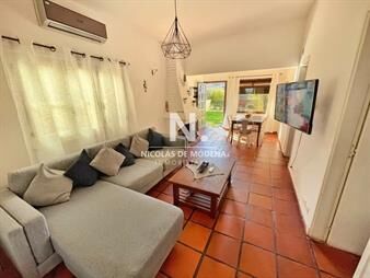 https://www.gallito.com.uy/casa-en-venta-de-3-dormitorios-en-zona-ipora-inmuebles-26825774