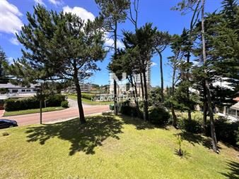 https://web5.gallito.com.uy/en-alquiler-apartamento-de-2-dormitorios-con-parrillero-pro-inmuebles-26441968