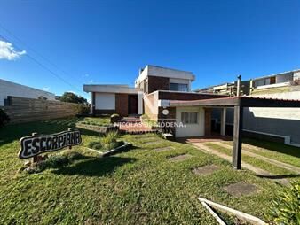 https://web5.gallito.com.uy/en-venta-casa-en-la-paloma-rocha-de-5-piscina-y-inmuebles-26242041