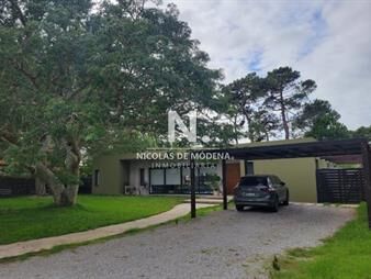 https://web5.gallito.com.uy/vende-casa-con-parrillero-y-piscina-de-3-en-hills-inmuebles-26199783