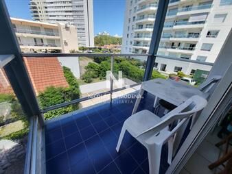 https://web5.gallito.com.uy/en-venta-apartamento-en-aidy-grill-de-2-con-inmuebles-26194142