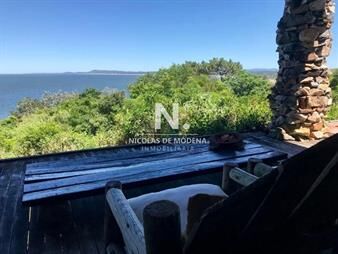 https://web5.gallito.com.uy/vende-casa-en-lomo-de-la-ballena-de-3-con-vista-inmuebles-25851991