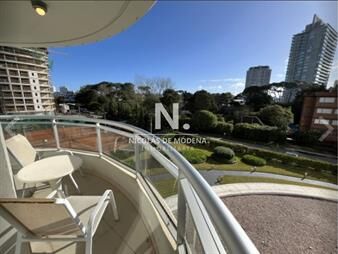 https://web5.gallito.com.uy/vende-apartamento-de-2-dormitorios-en-roosevelt-inmuebles-25743157