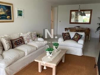 https://web5.gallito.com.uy/en-venta-apartamento-de-2-dormitorios-en-pinares-inmuebles-26945563