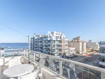 https://web5.gallito.com.uy/vende-apartamento-de-3-dormitorios-en-peninsula-inmuebles-25535731