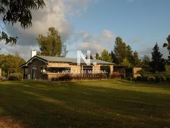 https://www.gallito.com.uy/chacra-en-manantiales-de-4-dormitorios-en-venta-inmuebles-26039642