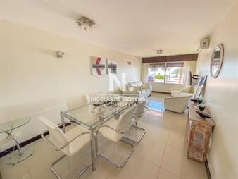 https://web5.gallito.com.uy/vende-impecable-apartamento-de-2-dormitorios-a-inmuebles-25478968