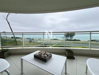 https://web5.gallito.com.uy/vende-apartamento-de-3-dormitorios-con-vista-al-inmuebles-25831692