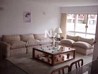 https://web5.gallito.com.uy/apartamento-en-peninsula-2-dormitorios-en-venta-inmuebles-25363070