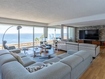 https://web5.gallito.com.uy/vende-apartamento-con-vista-al-mar-de-3-en-punta-inmuebles-25145691