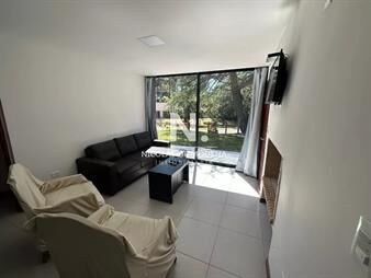 https://web5.gallito.com.uy/venta-casa-3-dormitorios-punta-del-este-inmuebles-25145508