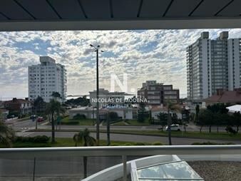 https://web5.gallito.com.uy/vende-impecable-apartamento-de-2-dormitorios-en-inmuebles-27031155
