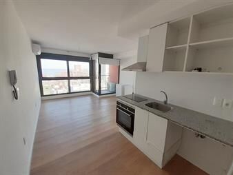 https://www.gallito.com.uy/apartamento-mono-ambiente-en-alquiler-barrio-sur-montevid-inmuebles-27764221