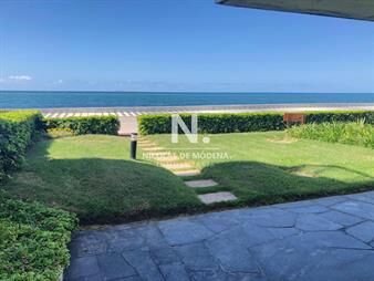 https://web5.gallito.com.uy/departamento-en-venta-de-3-dormitorios-en-playa-inmuebles-25034704