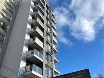https://www.gallito.com.uy/apartamento-de-dos-dormitorios-en-venta-en-pocitos-902-inmuebles-25848604